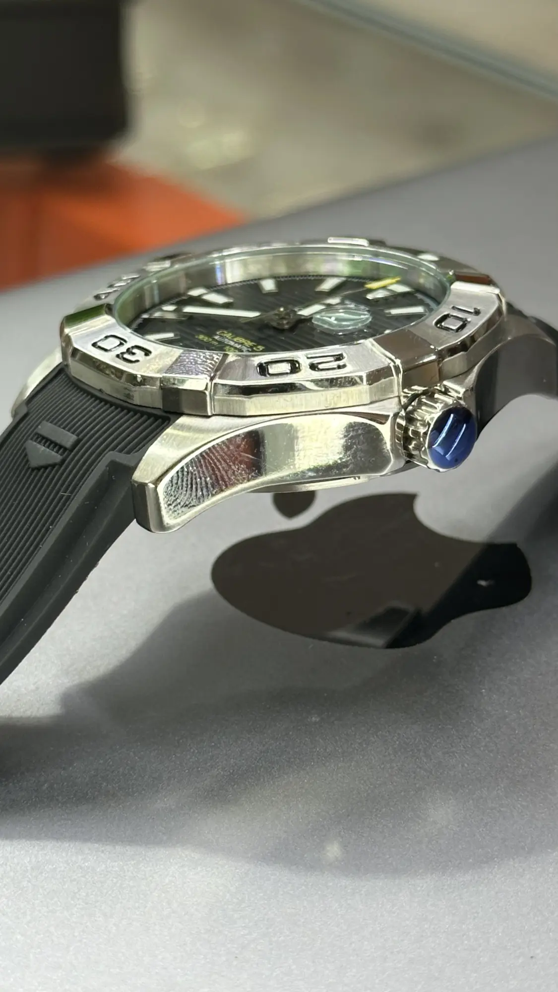 TAG heuer aquarecer calibre 5