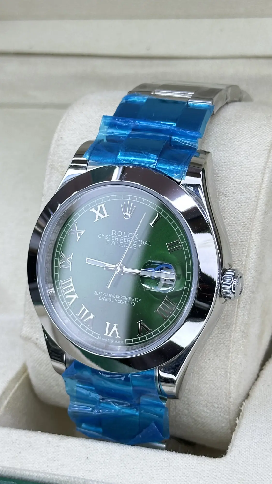Rolex Datejust II 116334 Green Roman Dial