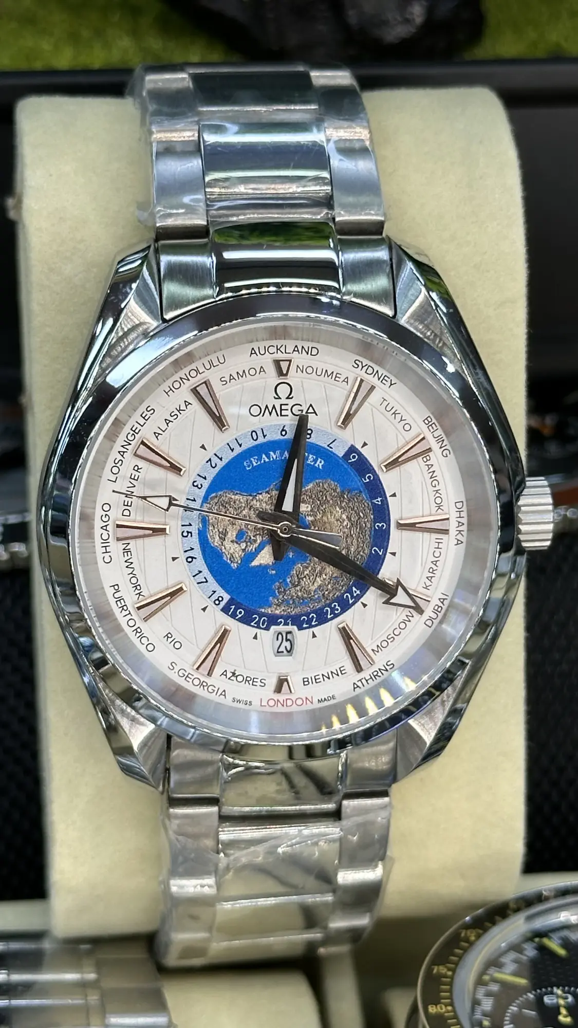 Omega Seamaster Aqua Terra 150M CO-AXIAL Master Chronometer