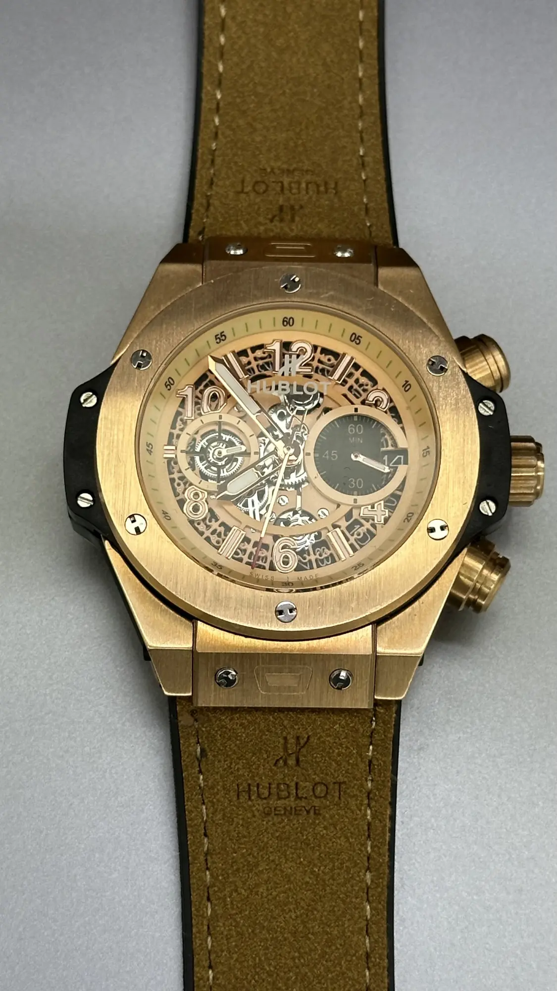 Hublot Big Bang Unico King Gold 42 mm