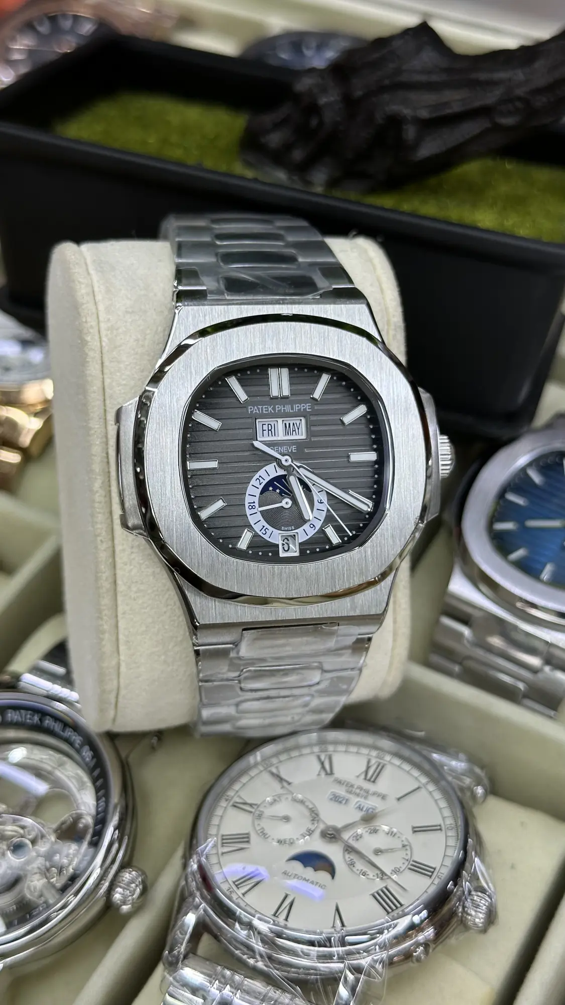 PATEK PHILIPPE NAUTILUS 5726A