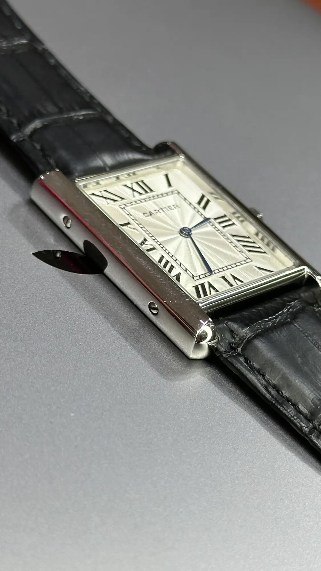 Cartier Tank Must