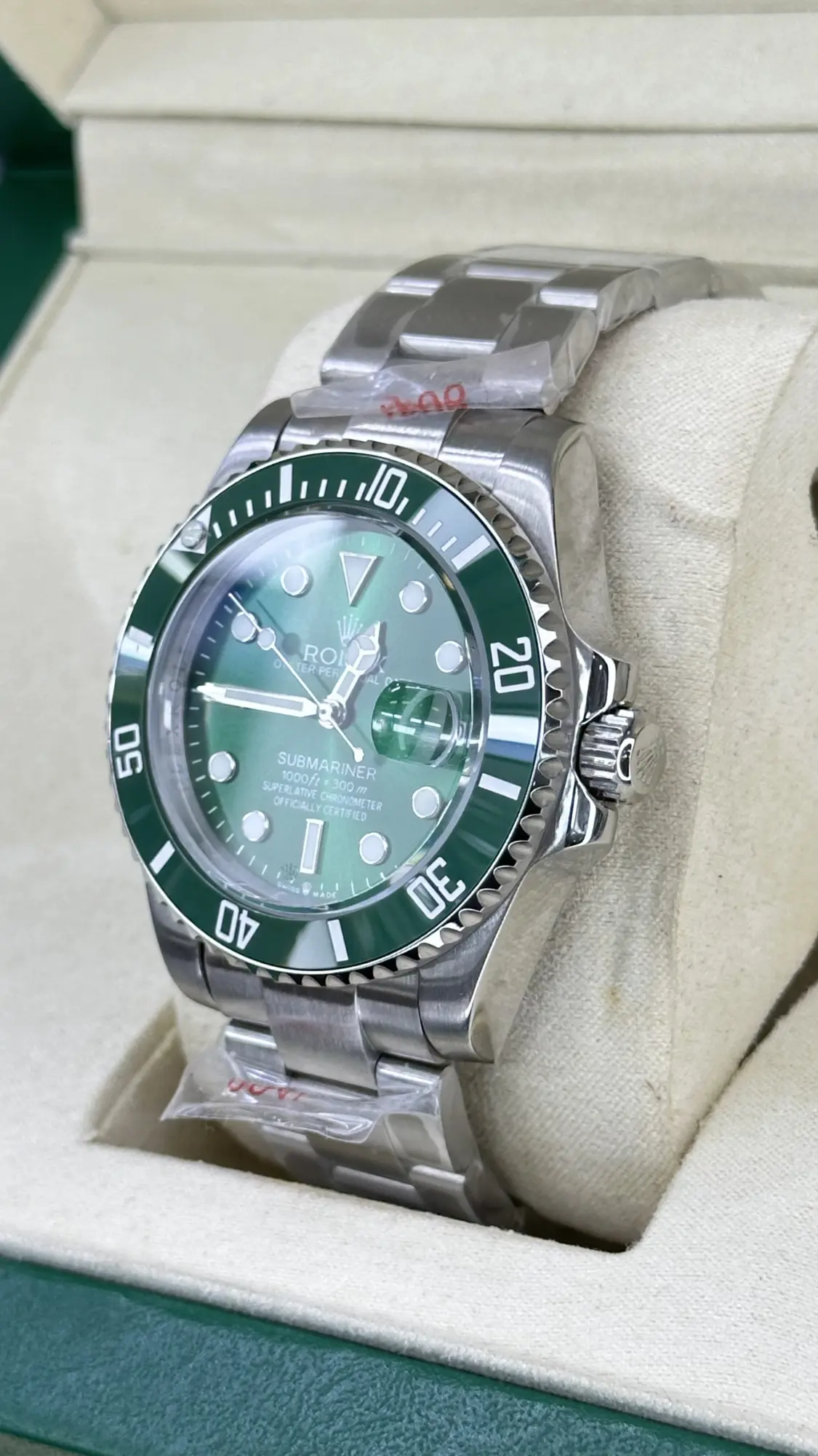 Rolex Submariner Date "Hulk"