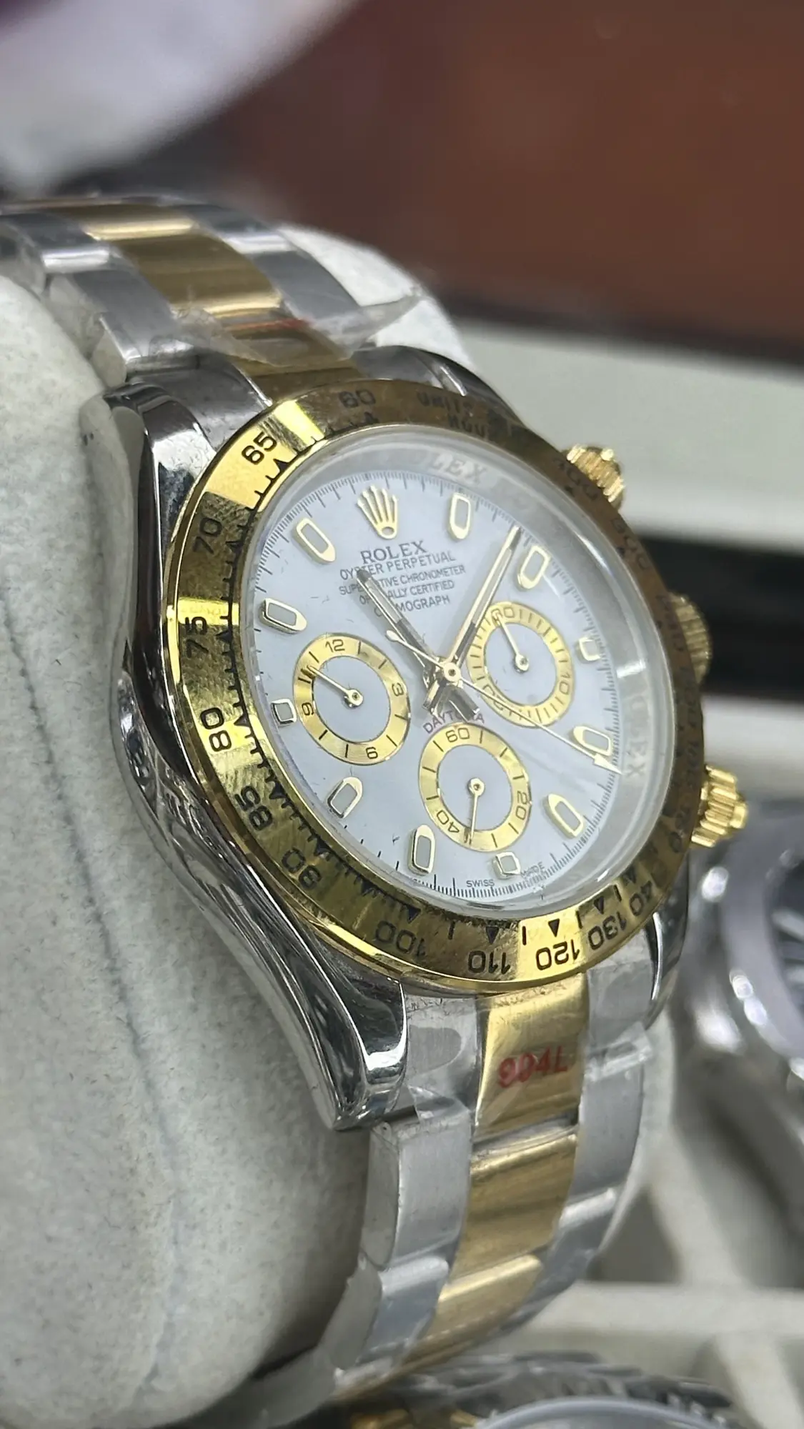 Rolex Daytona 116503 40mm white dial