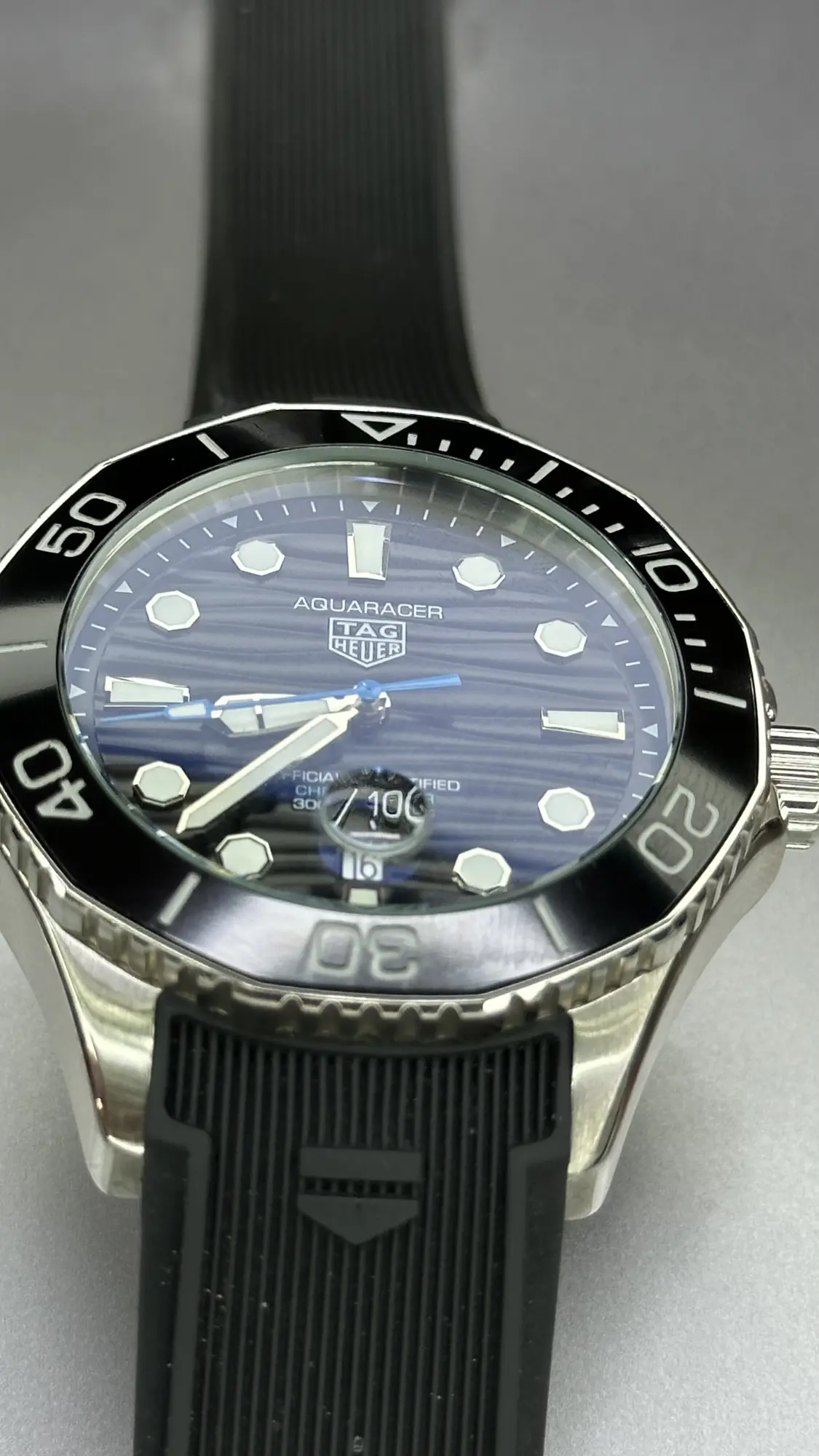 TAG Heuer Aquaracer Professional 300 Date