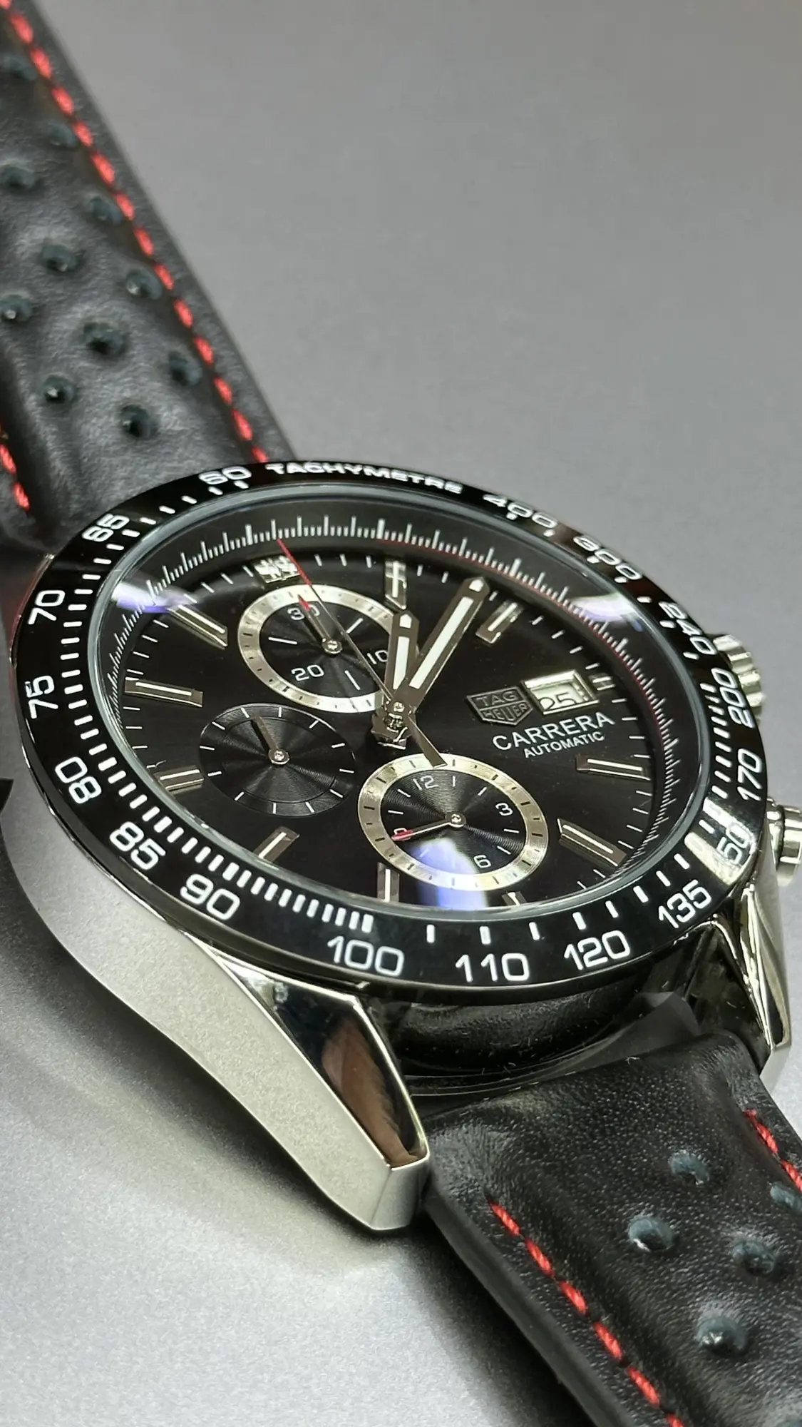 TAG Heuer Carrera Steel - 41 mm