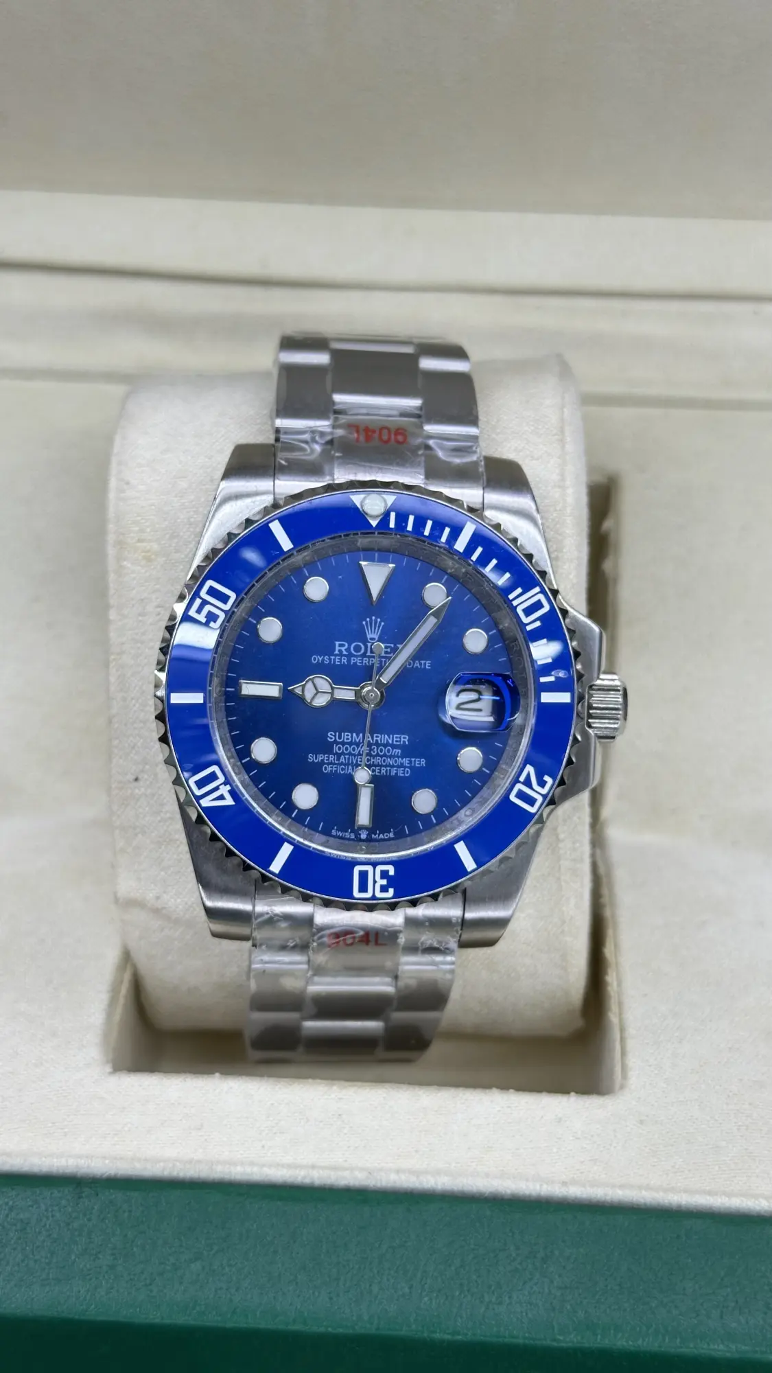 Rolex 2018 Submariner "Smurf" 40 mm
