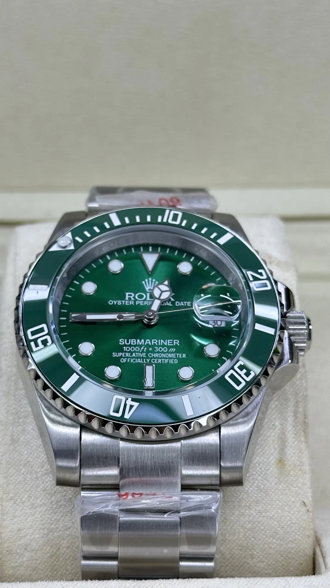 Rolex Submariner Date "Hulk"