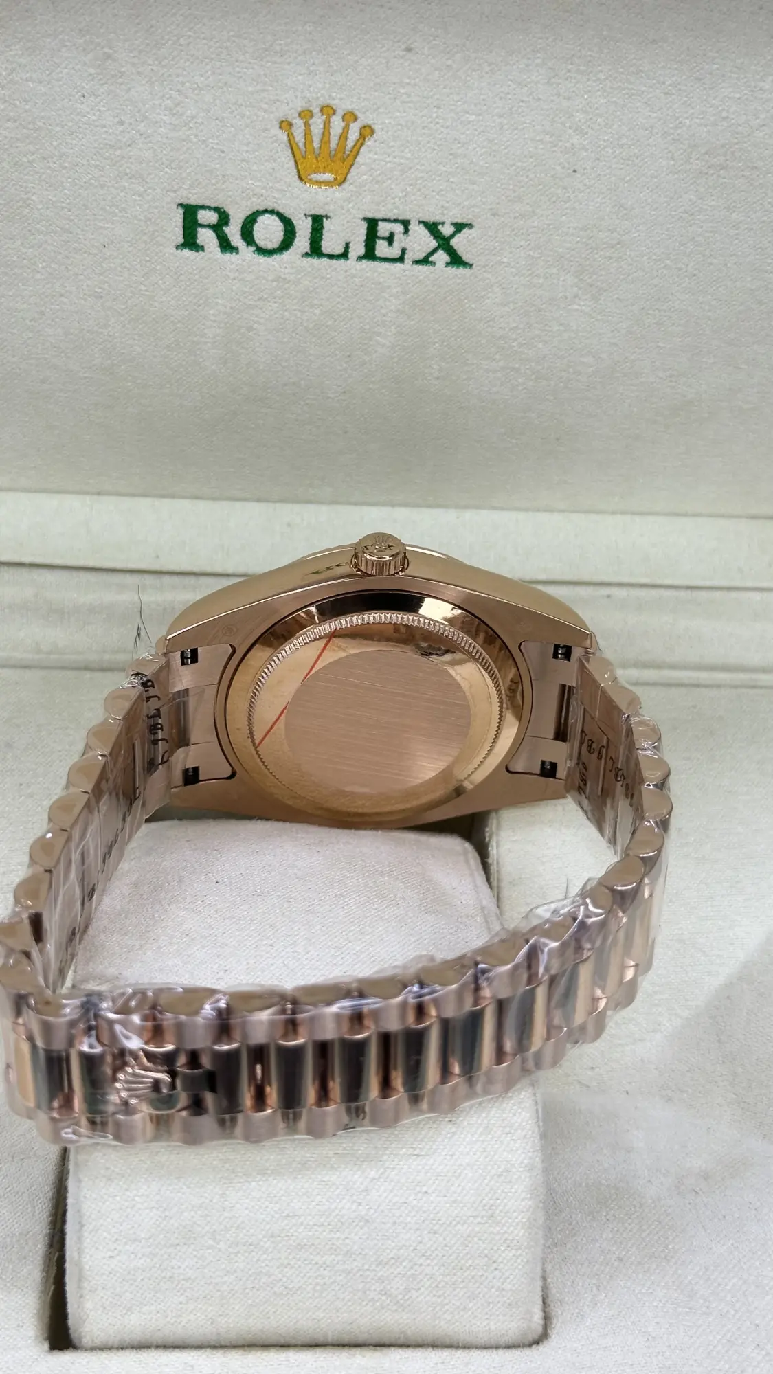 Rolex Day-Date 40mm Everose gold M228235-0025