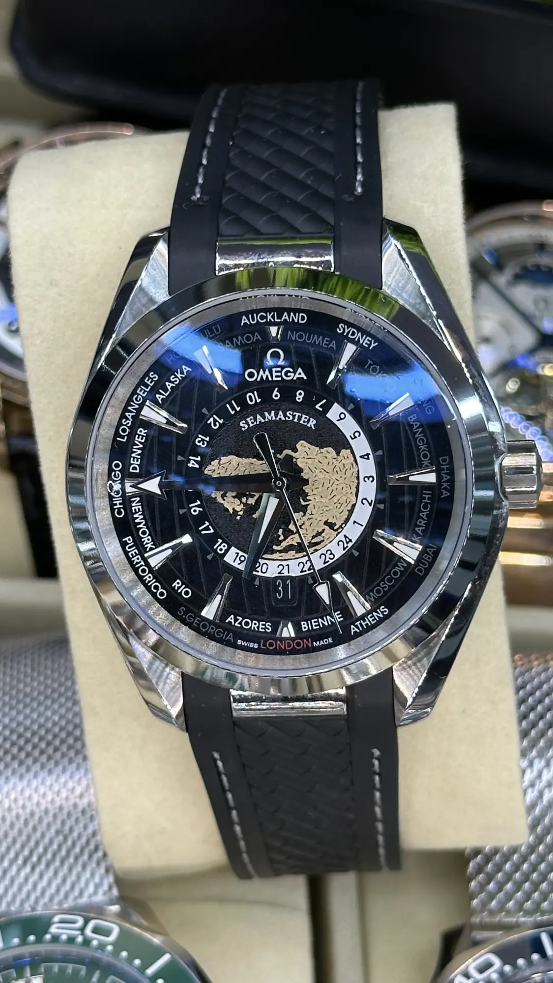 Omega Seamaster Aqua Terra Worldtimer