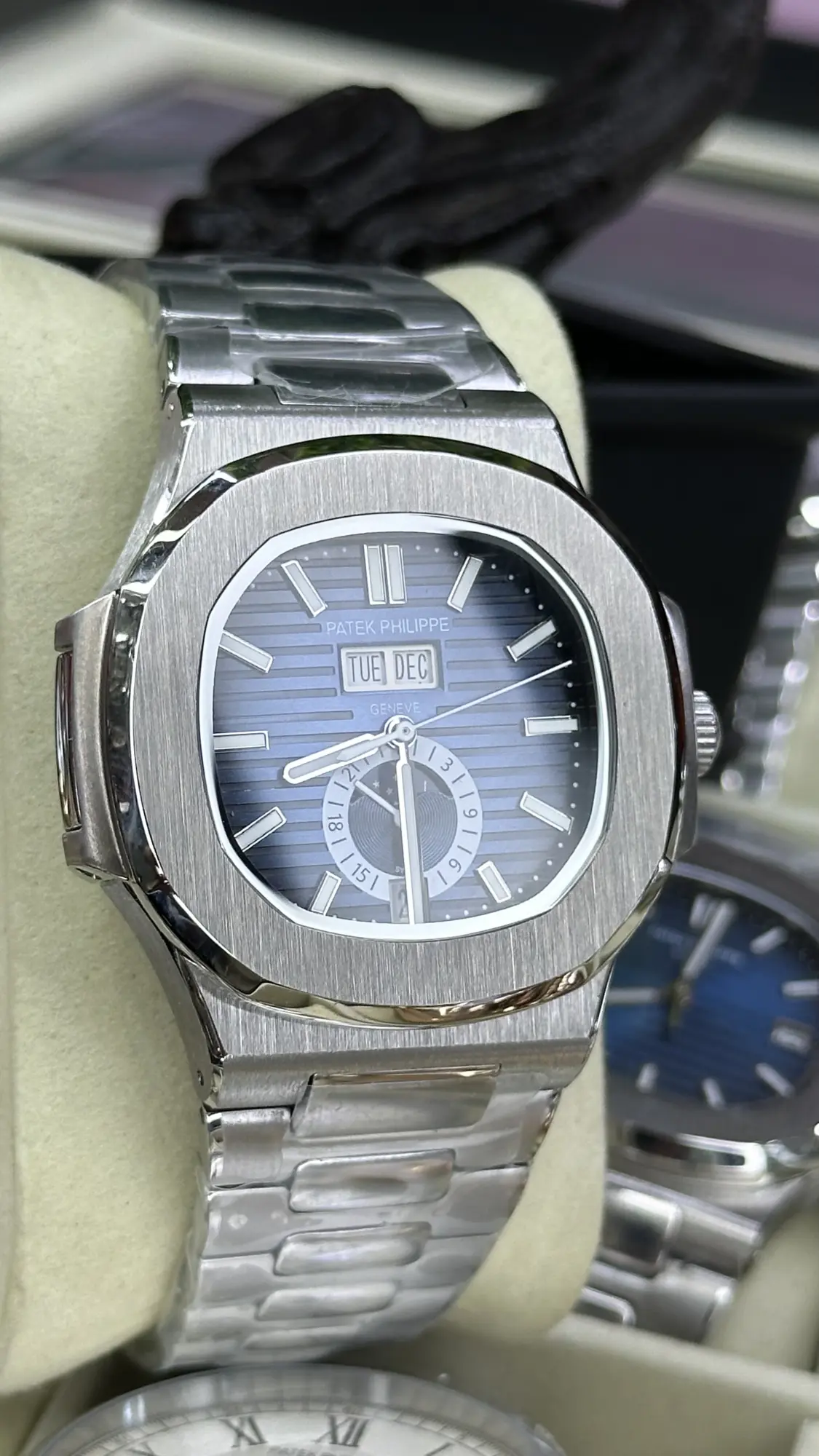 PATEK PHILIPPE NAUTILUS 5726A