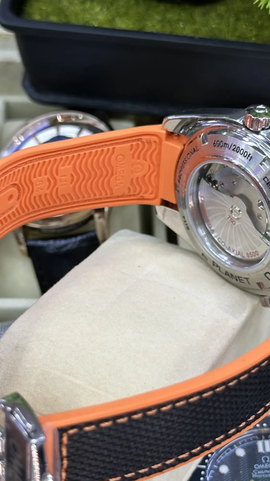 Omega Seamaster Planet Ocean 600m Co-Axial