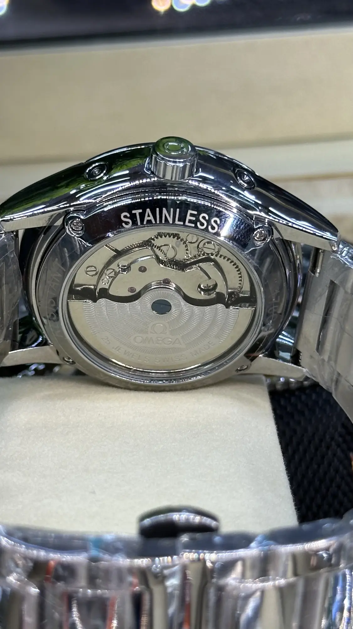 Omega Constellation Globemaster