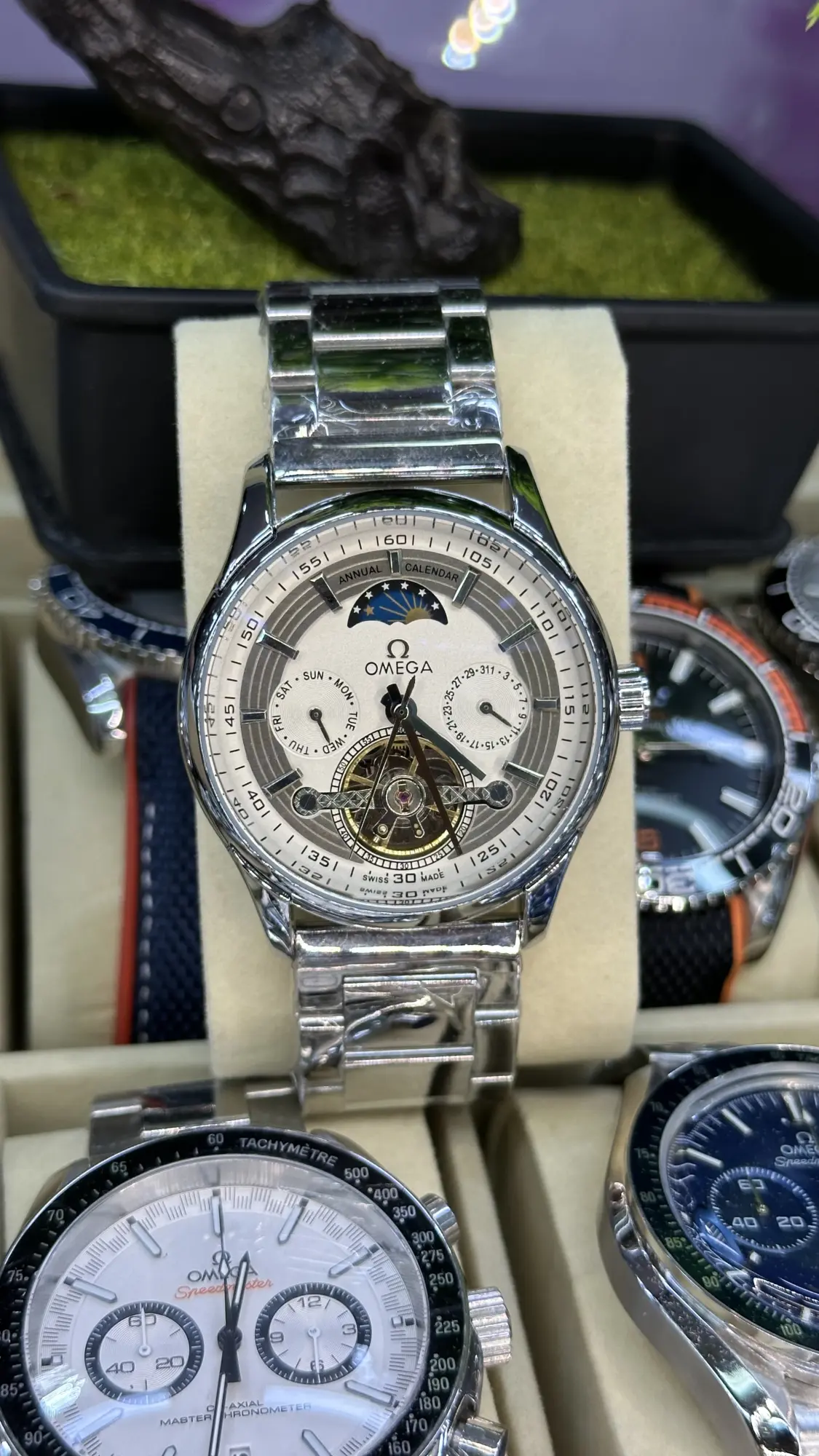 Omega Constellation Globemaster