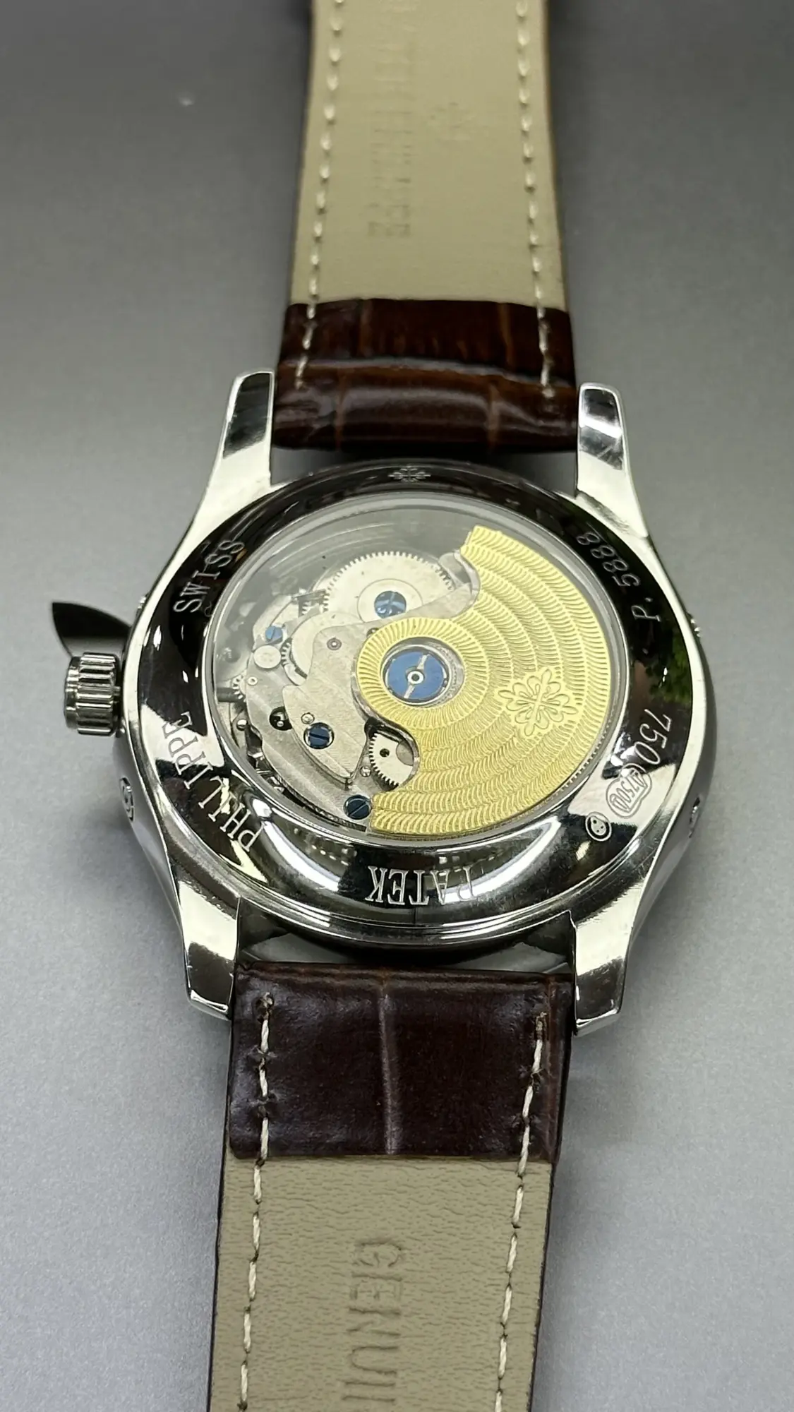 Patek Philippe 5036R - Cuero Claro