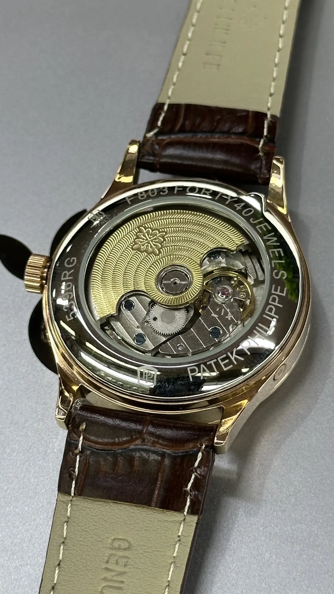 Patek Philippe 5036R - Cuero