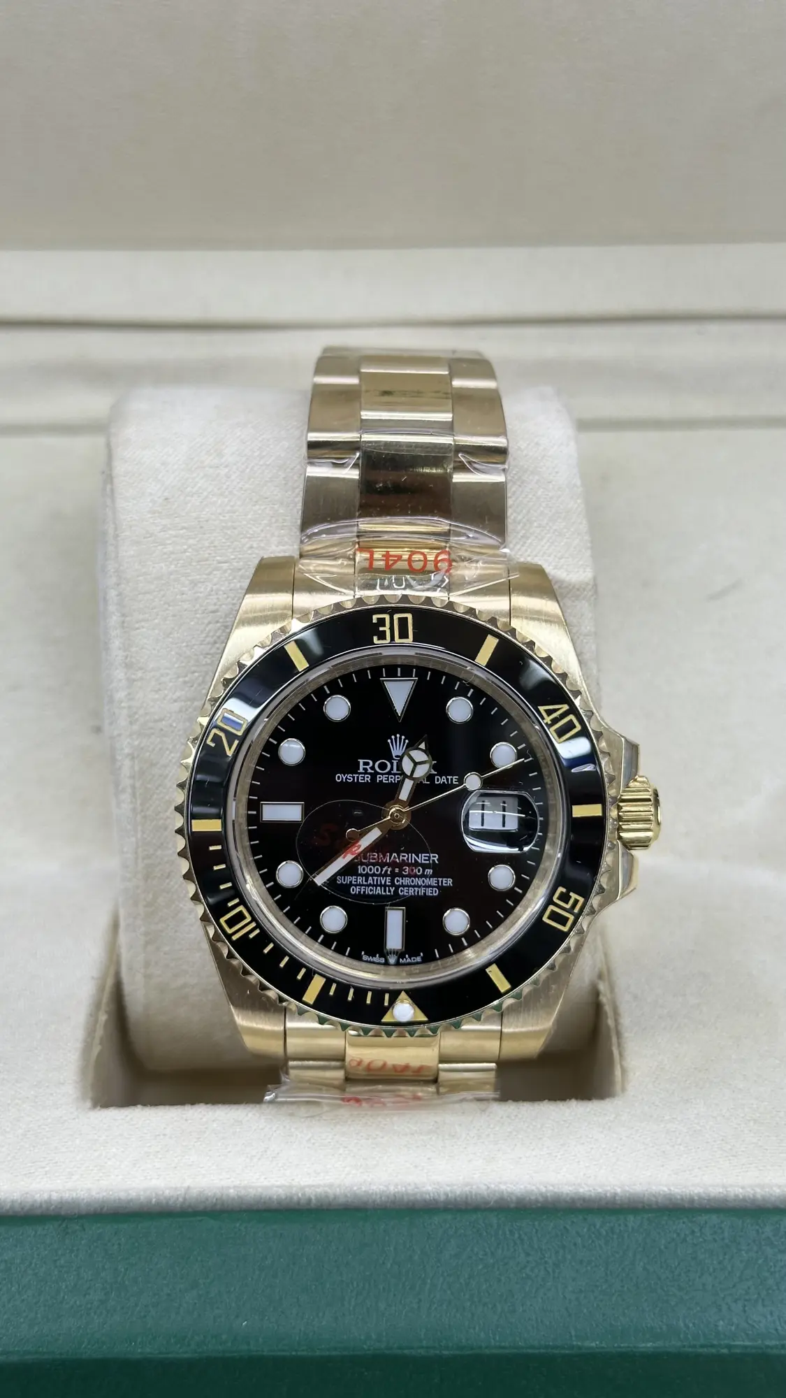 Rolex Submariner Date 126618LN