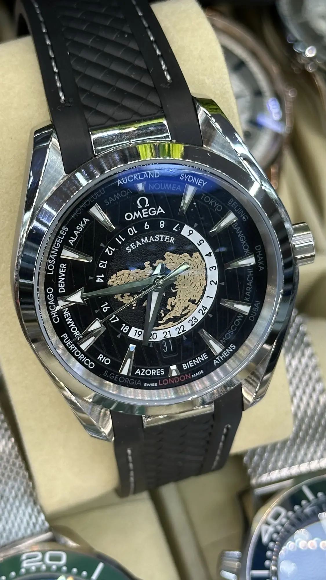 Omega Seamaster Aqua Terra Worldtimer