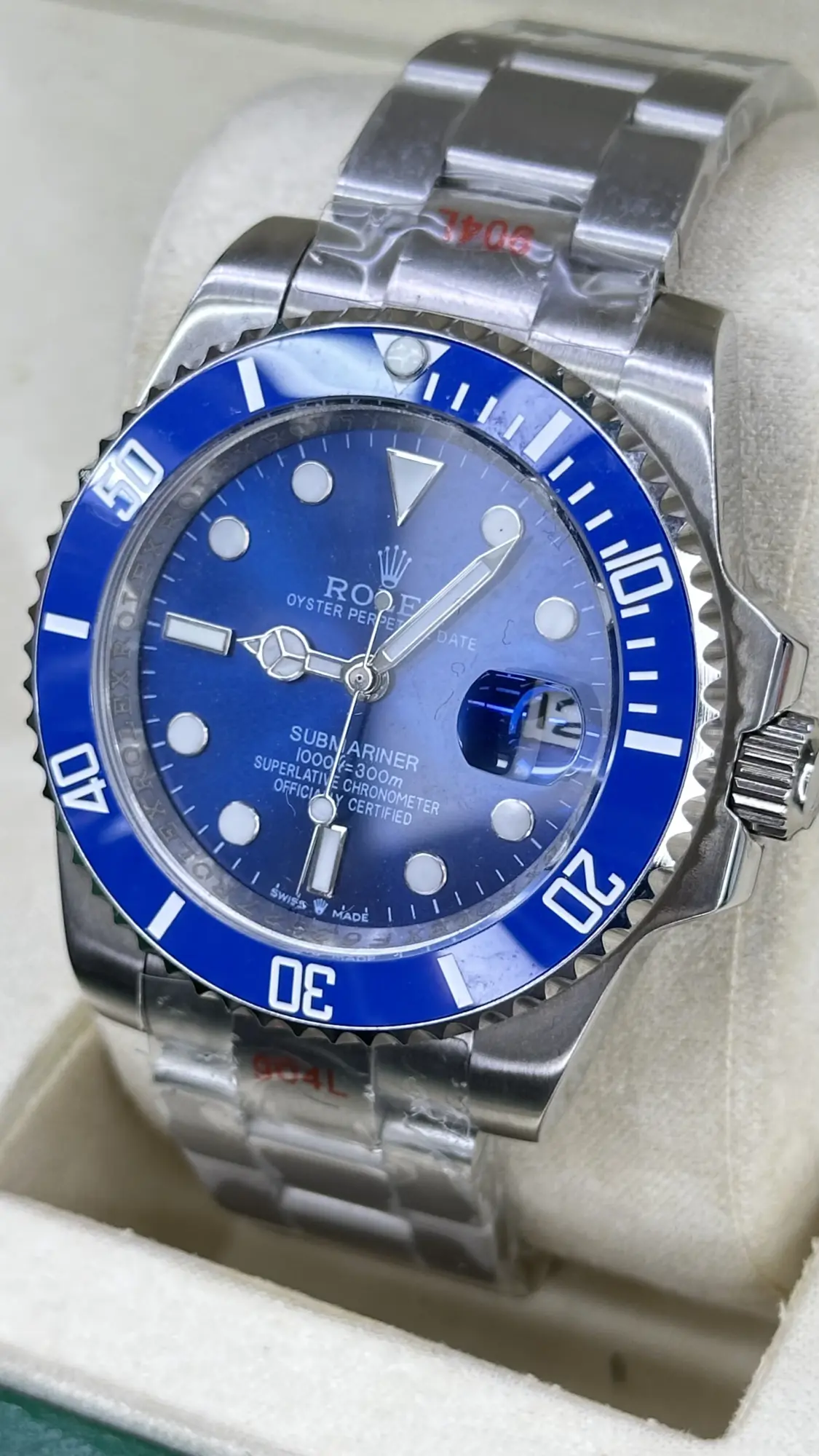 Rolex 2018 Submariner "Smurf" 40 mm
