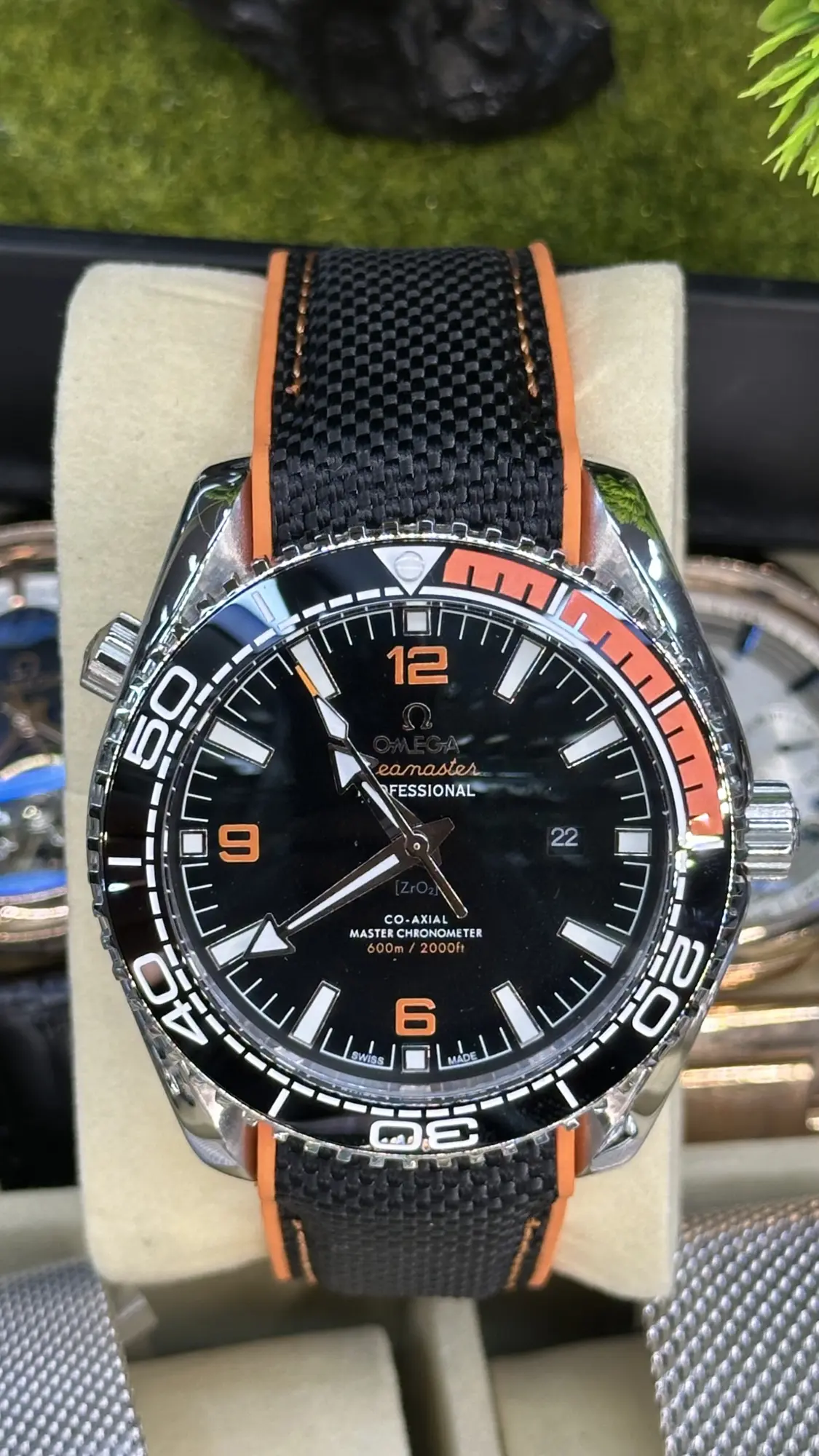 Omega Seamaster Planet Ocean 600m Co-Axial