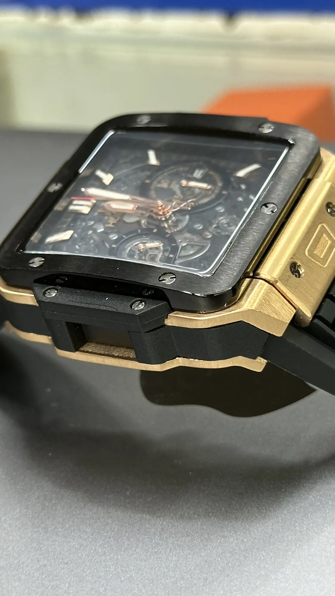 Hublot Square Bang 42 mm