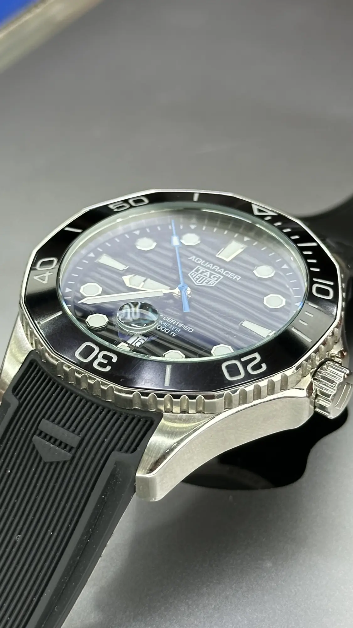 TAG Heuer Aquaracer Professional 300 Date