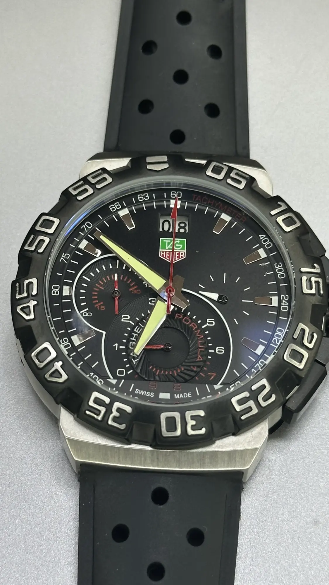 TAG Heuer Chronograph - CAH1010